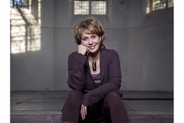 Kerstconcert met sopraan Johannette Zomer in het gemeentehuis van Bloemendaal