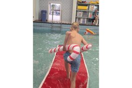 Het Sportfondsenbad Beverwijk organiseert de Kerst Kinder Fun Ochtend!