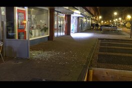 Explosie richt grote schade aan bij winkelpand in Heemskerk