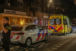 Schade na aanrijding tussen bezorgscooter en auto in Beverwijk