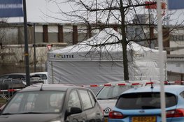 Overleden persoon aangetroffen in water Handelskade Beverwijk