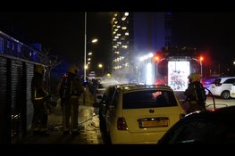 Autobrand in woonwijk te Heemskerk