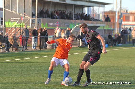 Stormvogels met één punt terug uit Nieuwkoop