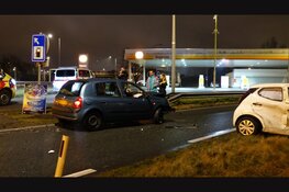 Automobilist neemt verkeerde afrit en veroorzaakt ongeval op N208