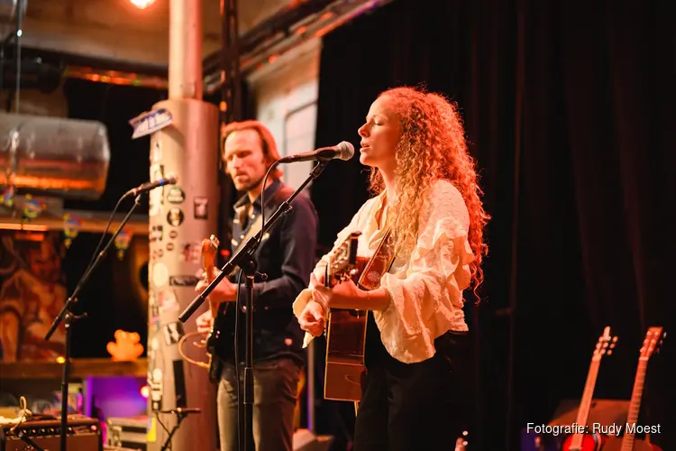 Saxton Sunday Sounds verwelkomt Nathalie Schaap en Eline & Jet