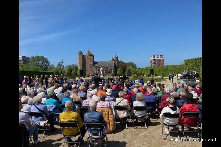 Welk koor wil meezingen tijdens de VolKorenmiddag in Kasteeltuin Assumburg?