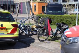 Driewieler belandt in water bij pontje