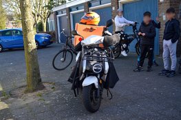 Kindje gewond na aanrijding met bezorgscooter in Beverwijk