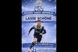 Lasse Schöne geeft training op woensdag 29 april tijdens Koninklijke HFC Voetbalkamp