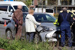 Ambulance met patiënt betrokken bij botsing met twee auto’s