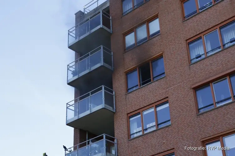 Fikse brand in flatwoning Beverwijk