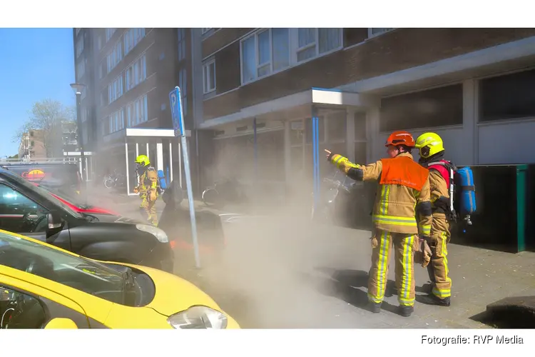 Veel rook bij brand in berging in Beverwijk, één persoon aangehouden door politie