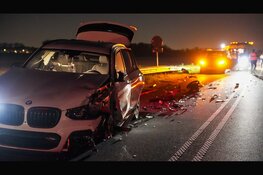 Twee gewonden na frontale botsing op N203