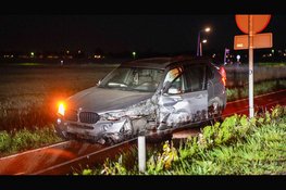 Twee gewonden na frontale botsing op N203