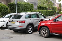 Flinke schade bij ongeval op kruising in Beverwijk