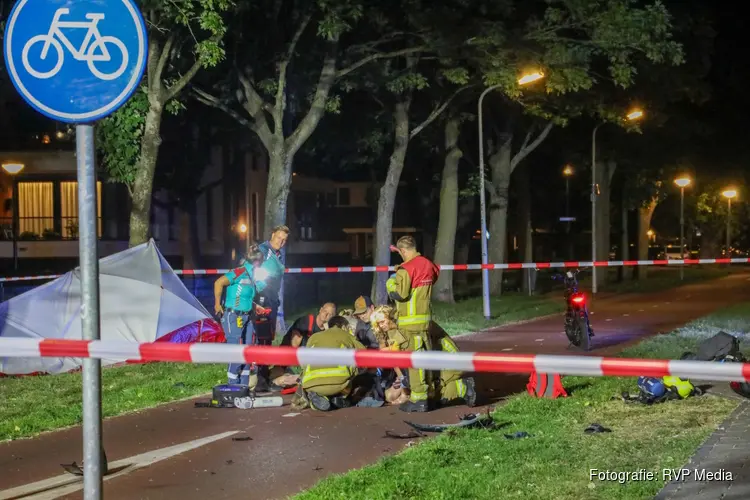 Twee gewonden na eenzijdig scooterongeluk in Beverwijk