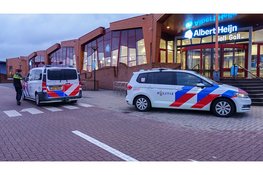 Winkelmedewerkers houden winkeldief aan in afwachting van politie