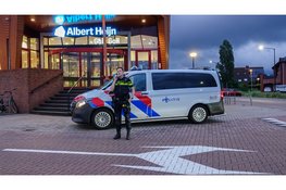 Winkelmedewerkers houden winkeldief aan in afwachting van politie