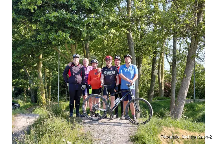 Pedaalslagen vol vertrouwen: Hoe jouw snelheid ook is, iedereen is bij KPBiking gelijk