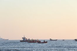 Burgers helpen bij zoekactie vermist persoon in Noordzee bij IJmuiden