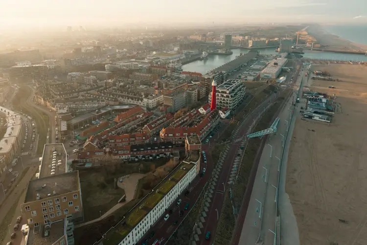Van strandpaviljoen tot speeltafel: entertainment aan de Kennemer kust