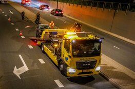Brommobiel slaat over de kop na ongeval in Beverwijk, bestuurder ongedeerd