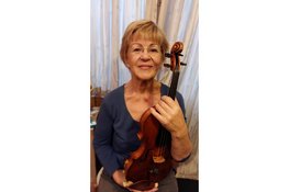 Komende vrijdag Zomerconcert met violiste Loeki Poncin in Dorpskerk Heemskerk