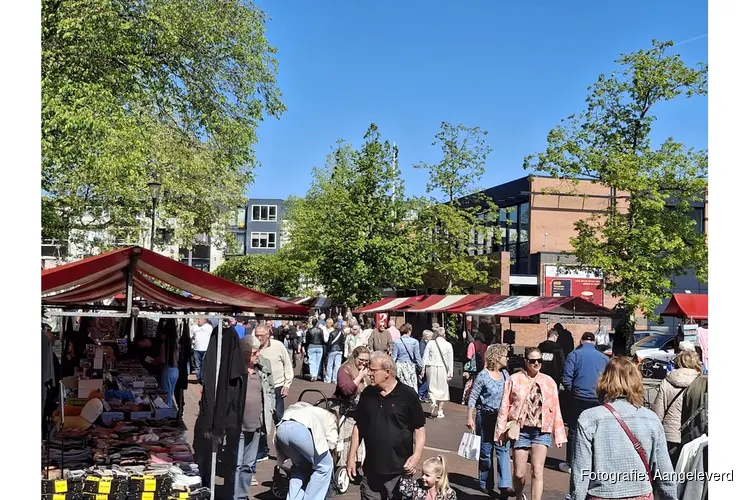Najaarsmarkt brengt gezelligheid naar centrum Heemskerk