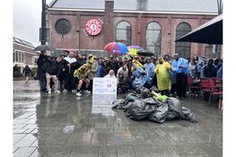 Bedrijven steken handen uit de mouwen tijdens Kennemer Cleanup Day