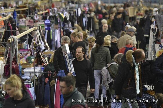 Super Snuffelmarkt in Haarlem op zondag 4 oktober