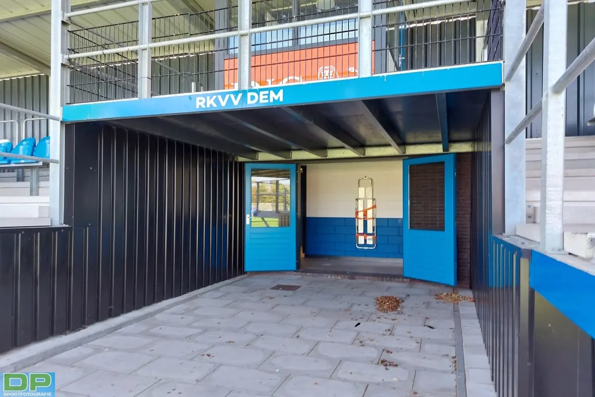 DEM na rust ten onder tegen JOS Watergraafsmeer
