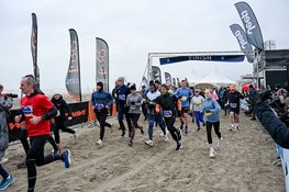 Zondag 8 november, fiets of ren op het strand van Zandvoort!